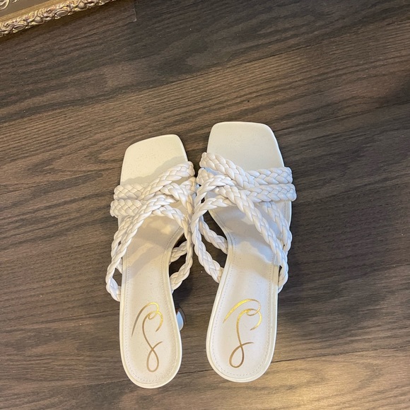 Sam Edelman white heels - Picture 2 of 3